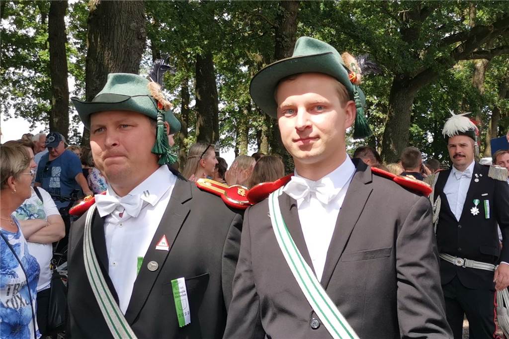 Beste Stimmung in Altschermbeck: Bilder vom Königsschießen