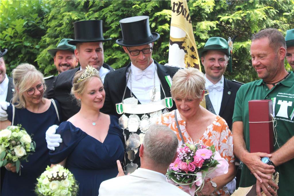 Beste Stimmung in Altschermbeck: Bilder vom Königsschießen