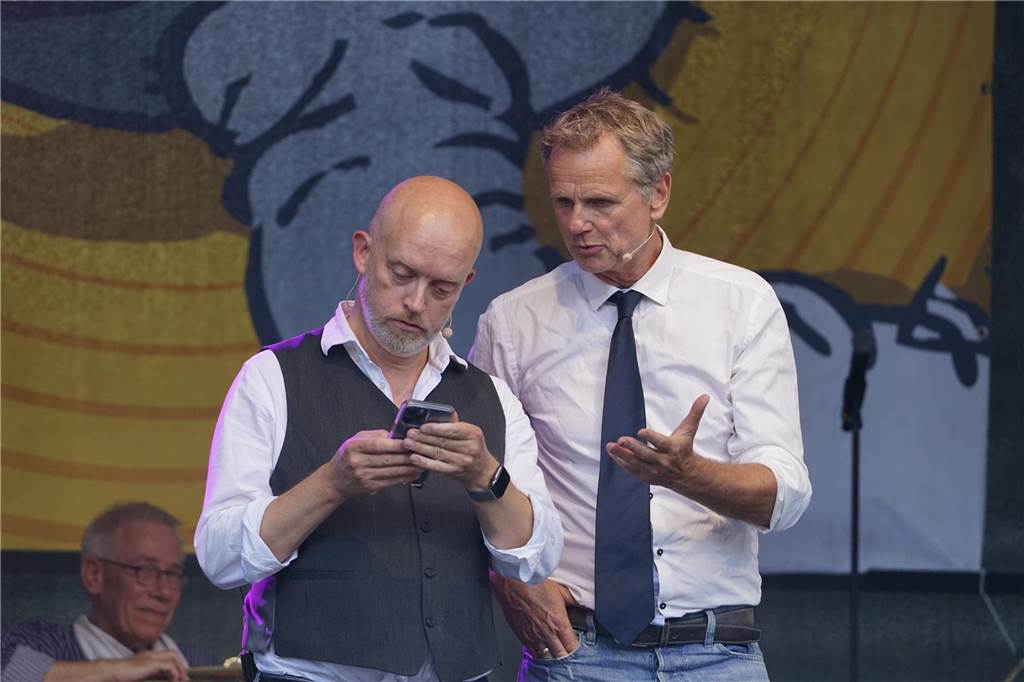 Super Stimmung beim ersten Geierabend: Viel los beim Sommer-Open-Air bei Tante Amanda