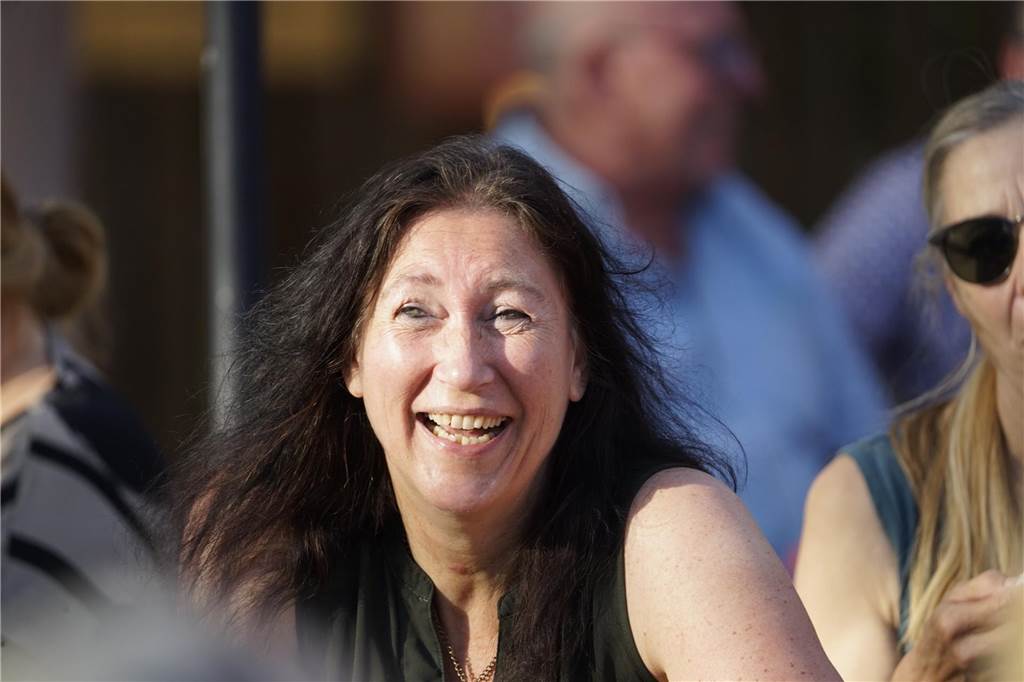 Super Stimmung beim ersten Geierabend: Viel los beim Sommer-Open-Air bei Tante Amanda