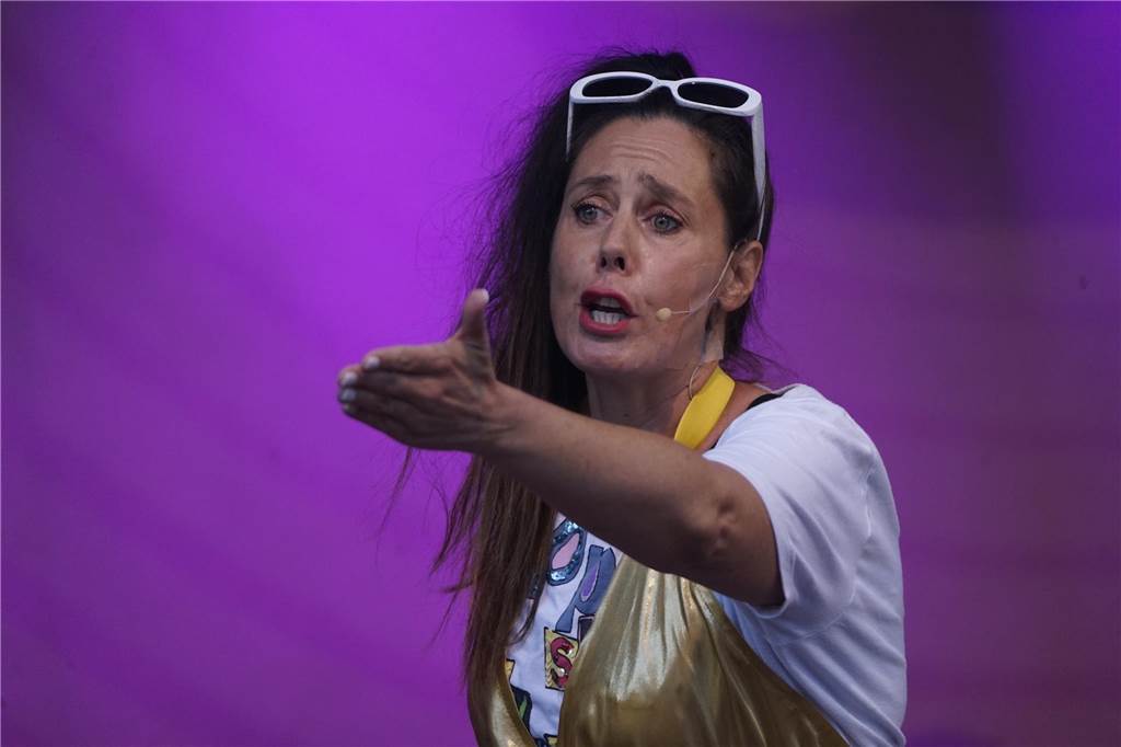 Super Stimmung beim ersten Geierabend: Viel los beim Sommer-Open-Air bei Tante Amanda
