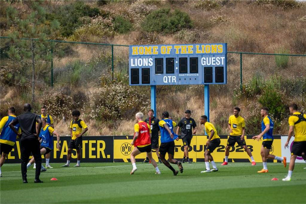 Erstes BVB-Training in San Diego: Bynoe-Gittens meldet sich zurück – Youngster tritt kürzer