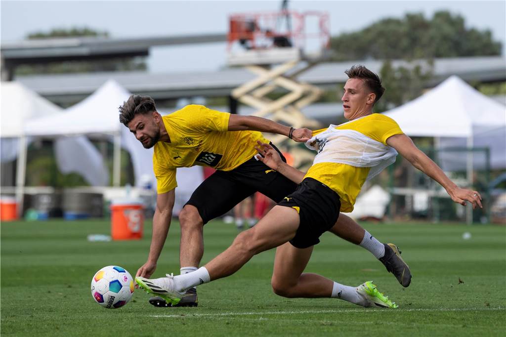 Intensive Einheiten für Schlotterbeck, Can und Co.: Viele BVB-Bilder aus San Diego