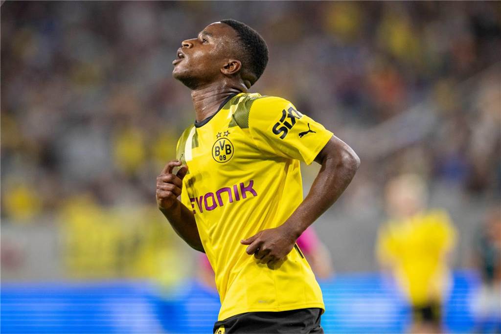 BVB müht sich gegen Wundertüte San Diego: Sorgen um Duranville und Schlotterbeck