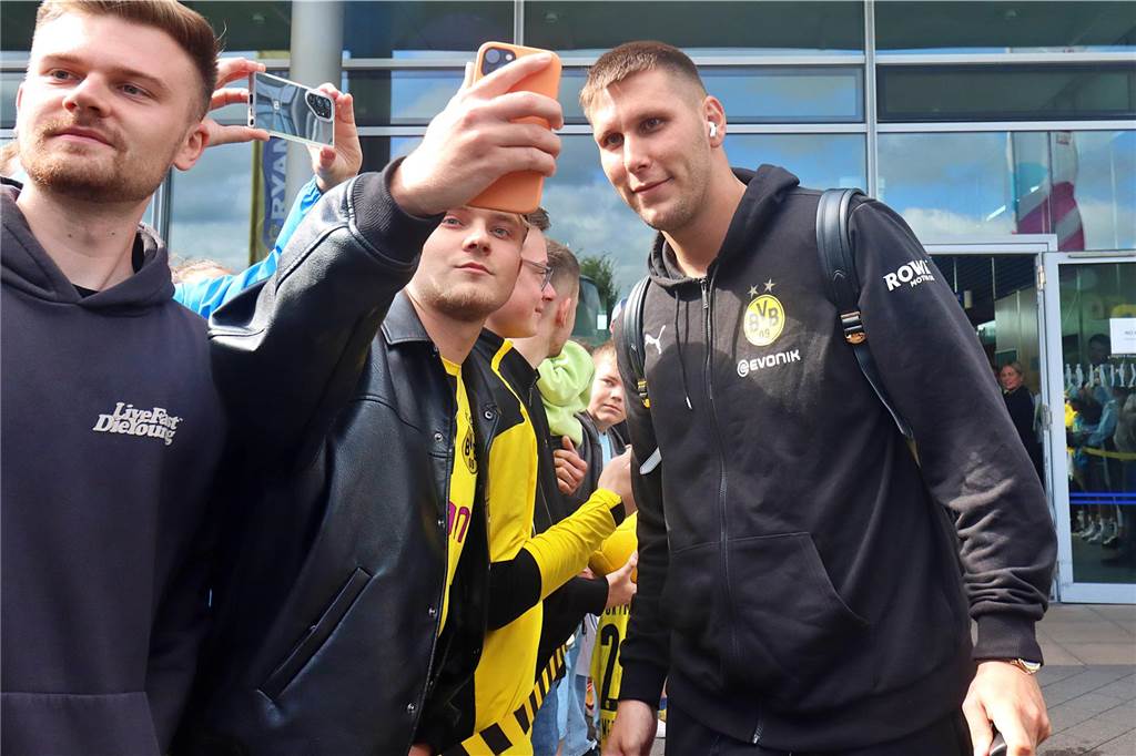 Exklusive BVB-Bilder – Reus, Haller und Co. zurück in Deutschland: Zwei Spieler reisen direkt weiter