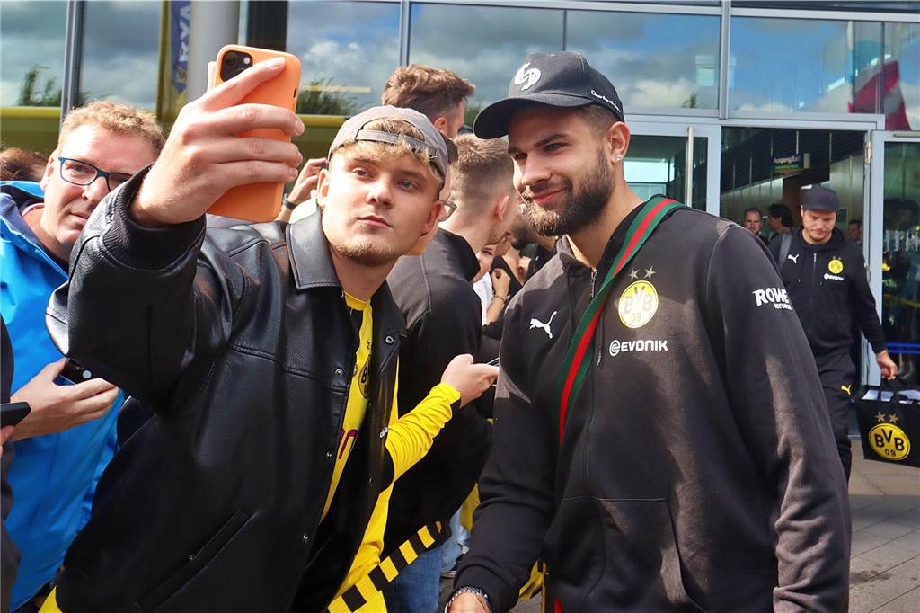 Exklusive BVB-Bilder – Reus, Haller und Co. zurück in Deutschland: Zwei Spieler reisen direkt weiter