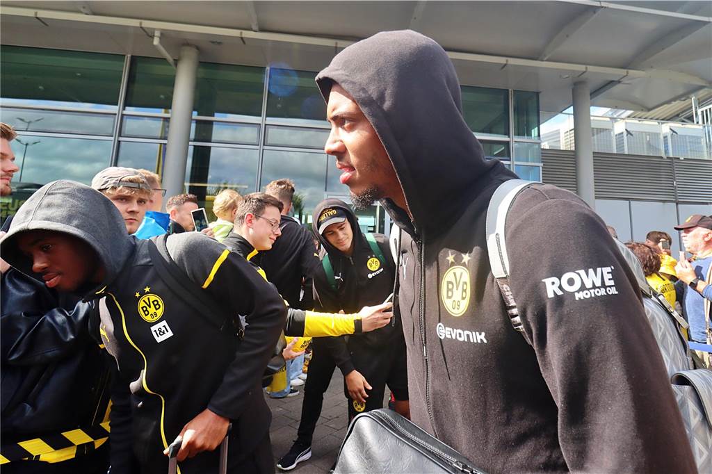 Exklusive BVB-Bilder – Reus, Haller und Co. zurück in Deutschland: Zwei Spieler reisen direkt weiter