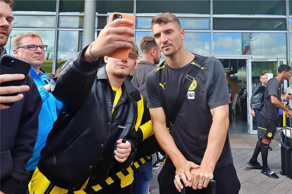 Exklusive BVB-Bilder – Reus, Haller und Co. zurück in Deutschland: Zwei Spieler reisen direkt weiter