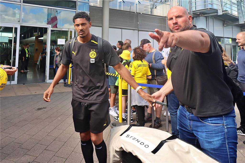 Exklusive BVB-Bilder – Reus, Haller und Co. zurück in Deutschland: Zwei Spieler reisen direkt weiter