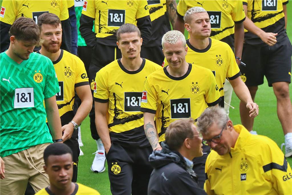 Sabitzer will „Titel gewinnen“ – Rückschlag für Adeyemi : Viele Bilder der BVB-Saisoneröffnung