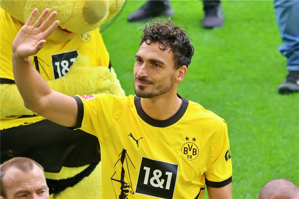 Sabitzer will „Titel gewinnen“ – Rückschlag für Adeyemi : Viele Bilder der BVB-Saisoneröffnung