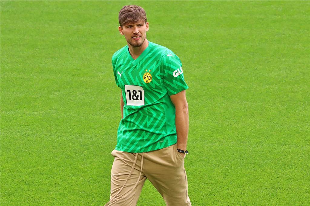 Sabitzer will „Titel gewinnen“ – Rückschlag für Adeyemi : Viele Bilder der BVB-Saisoneröffnung