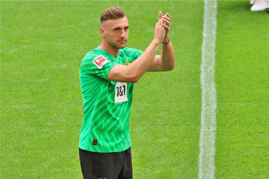 Sabitzer will „Titel gewinnen“ – Rückschlag für Adeyemi : Viele Bilder der BVB-Saisoneröffnung