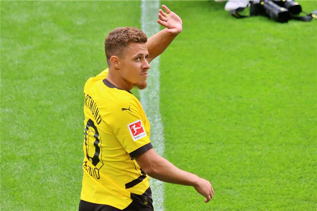 Sabitzer will „Titel gewinnen“ – Rückschlag für Adeyemi : Viele Bilder der BVB-Saisoneröffnung