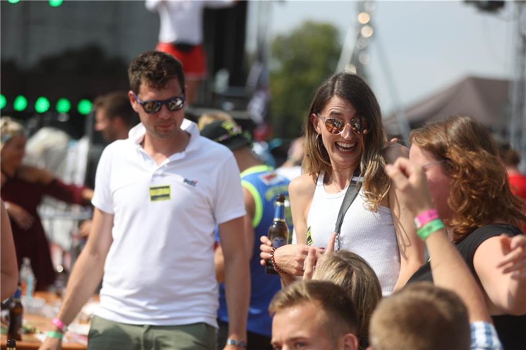 Bier und Weißwurst zum Festivalabschluss: Dritter Tag beim Project Germany in Capelle