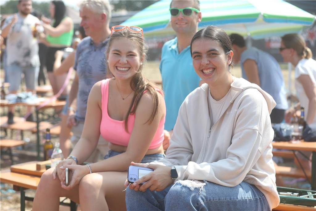 Bier und Weißwurst zum Festivalabschluss: Dritter Tag beim Project Germany in Capelle