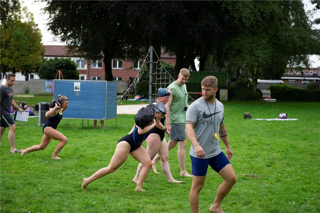 Die besten Bilder vom „Kraftakt 2023“ im Sythener Freibad