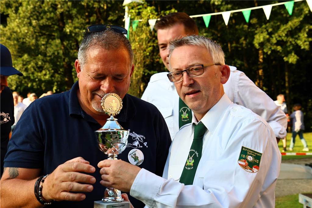Schützenfest Sythen 2023: Viele Fotos vom Festauftakt am Schloss Sythen