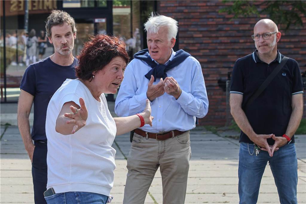 Auf Tatort-Tour mit Jörg Hartmann und Ex-OB Ullrich Sierau