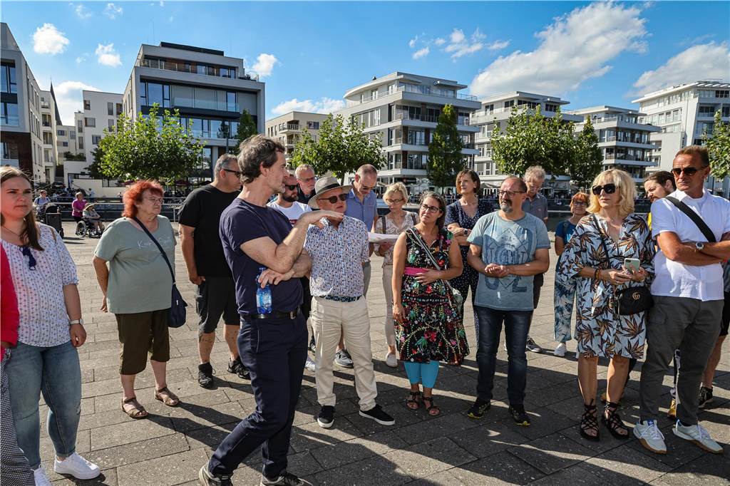 Auf Tatort-Tour mit Jörg Hartmann und Ex-OB Ullrich Sierau