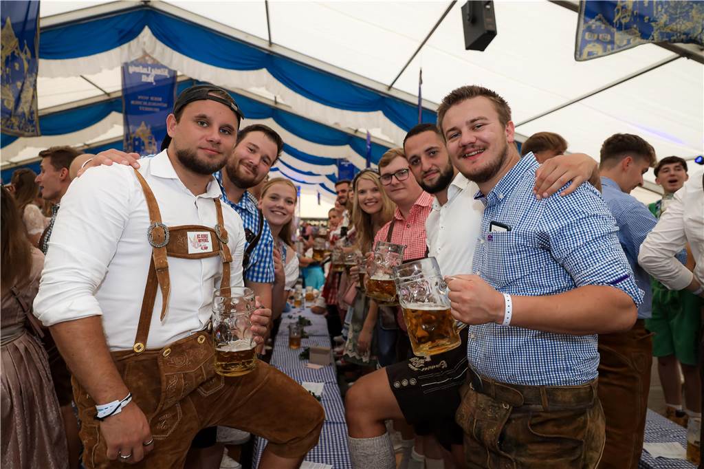 Mordsgaudi auf den Kirchhellener-Wiesn: Die schönsten Fotos vom Oktoberfest