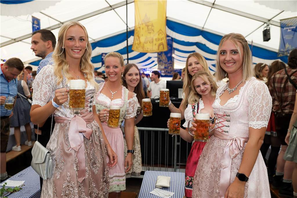 Mordsgaudi auf den Kirchhellener-Wiesn: Die schönsten Fotos vom Oktoberfest
