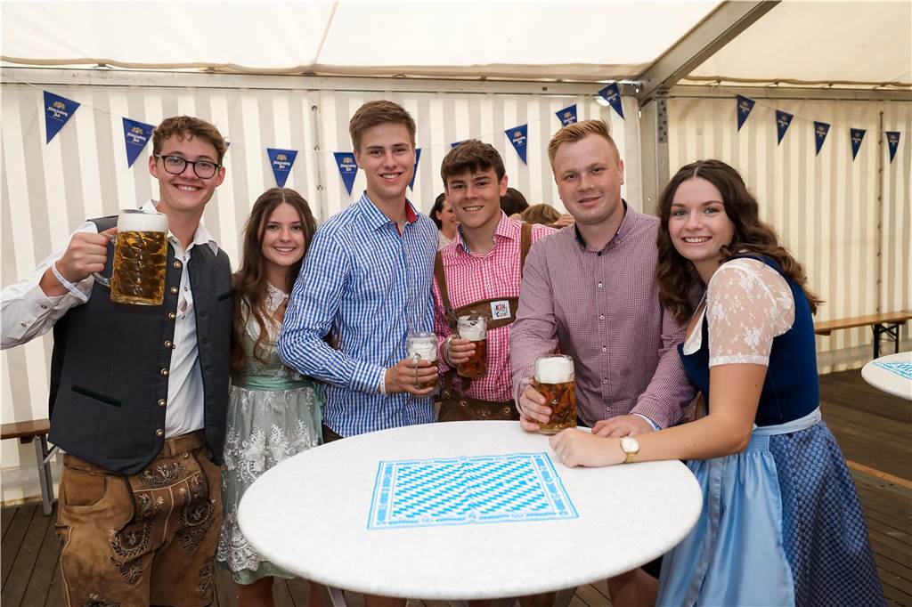 Mordsgaudi auf den Kirchhellener-Wiesn: Die schönsten Fotos vom Oktoberfest