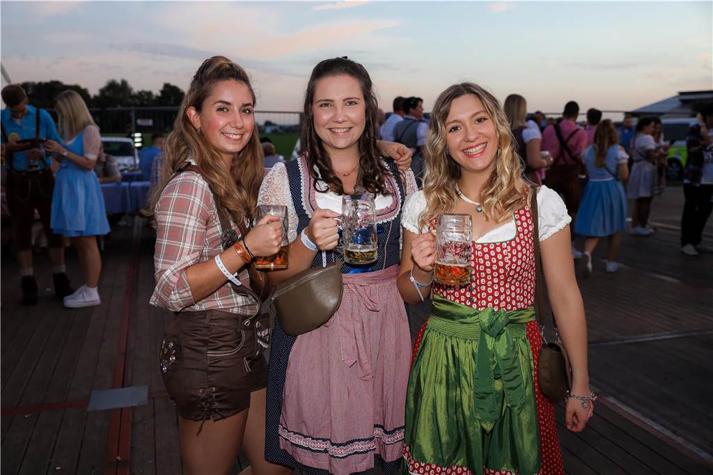 Mordsgaudi auf den Kirchhellener-Wiesn: Die schönsten Fotos vom Oktoberfest