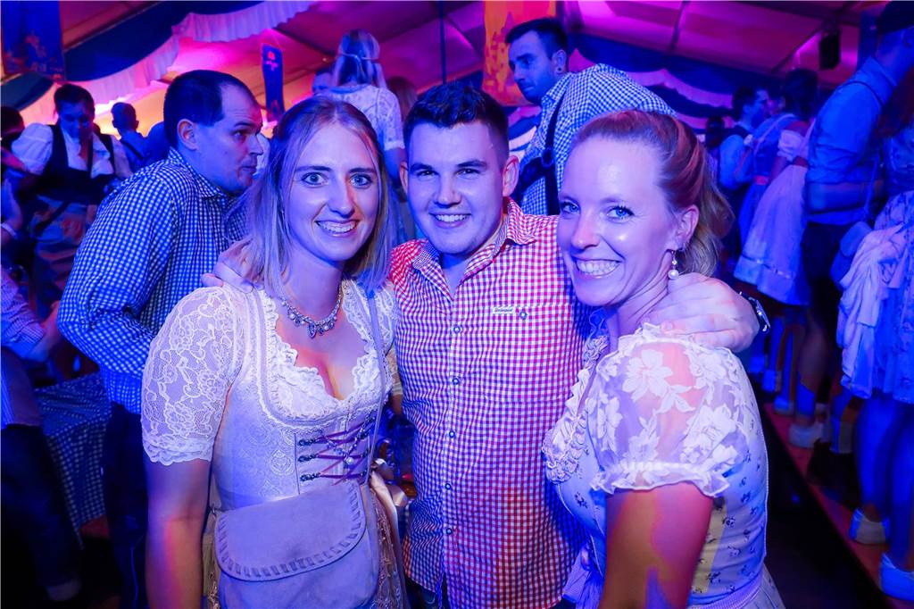 Mordsgaudi auf den Kirchhellener-Wiesn: Die schönsten Fotos vom Oktoberfest