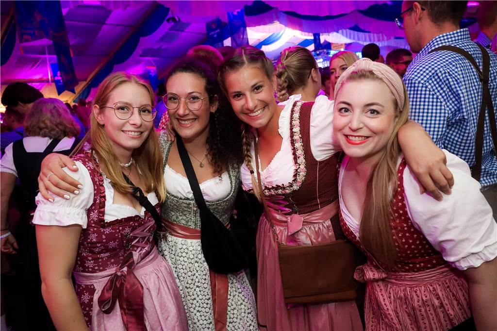 Mordsgaudi auf den Kirchhellener-Wiesn: Die schönsten Fotos vom Oktoberfest