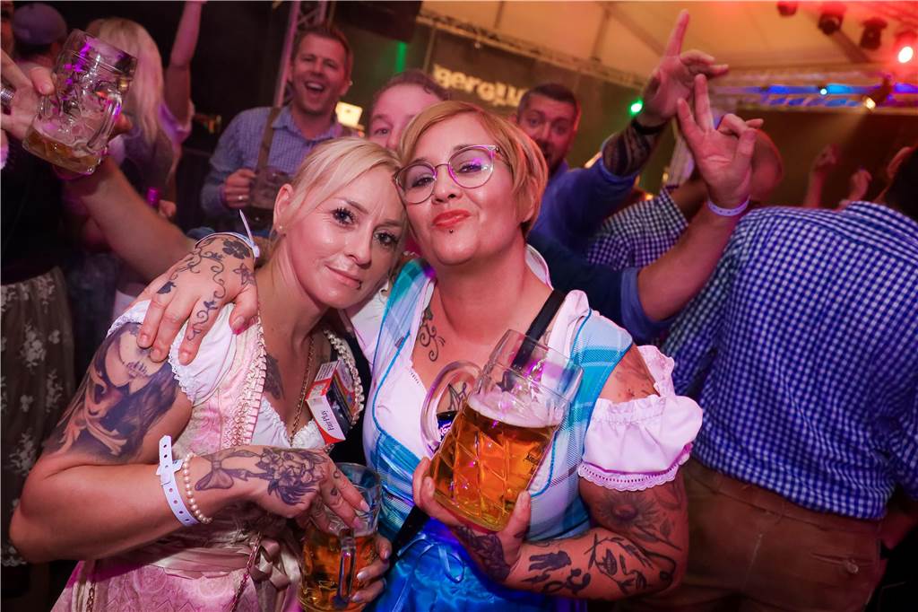 Mordsgaudi auf den Kirchhellener-Wiesn: Die schönsten Fotos vom Oktoberfest