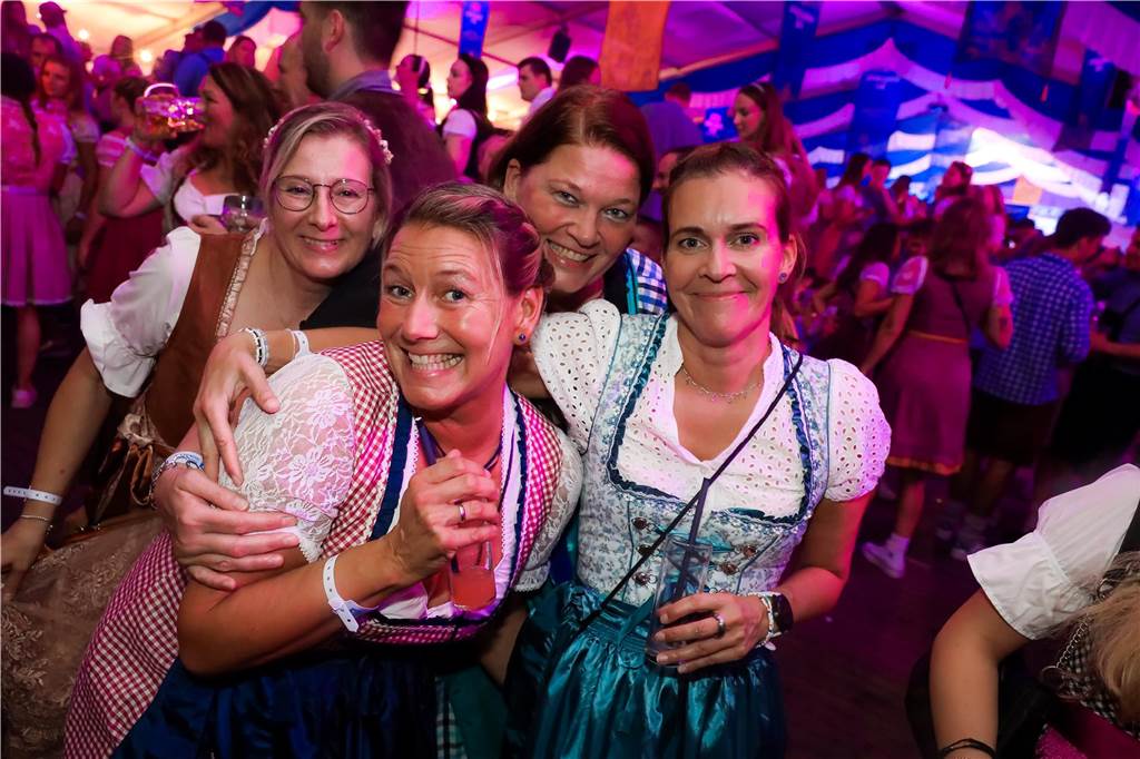 Mordsgaudi auf den Kirchhellener-Wiesn: Die schönsten Fotos vom Oktoberfest