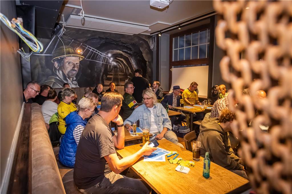 Exklusive Bilder vom 400. BVB-Podcast: Torwart Alexander Meyer zu Gast in der Westfalenschenke