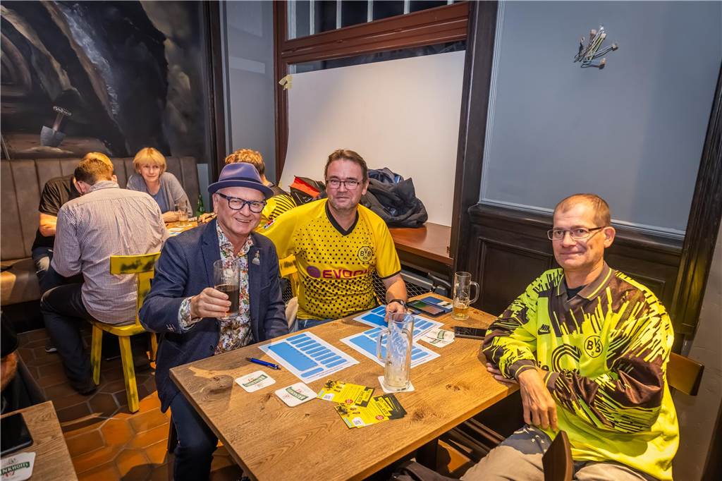 Exklusive Bilder vom 400. BVB-Podcast: Torwart Alexander Meyer zu Gast in der Westfalenschenke