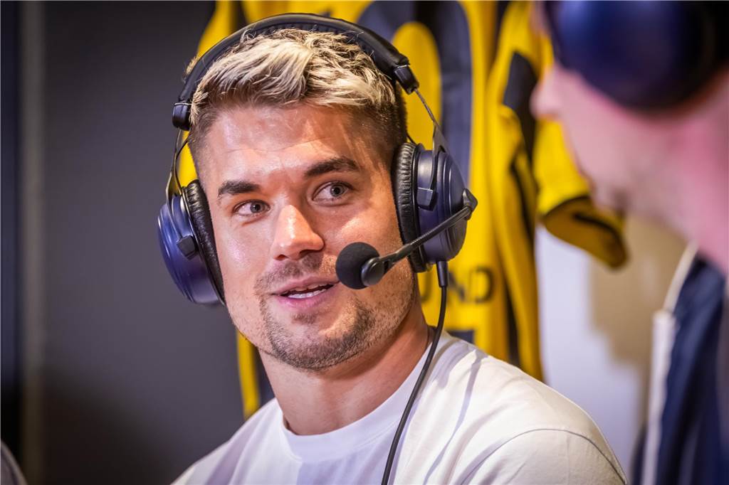 Exklusive Bilder vom 400. BVB-Podcast: Torwart Alexander Meyer zu Gast in der Westfalenschenke