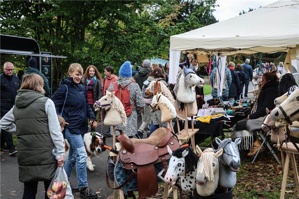 Fotos vom Herbstmarkt 2023 im Dortmunder Westfalenpark.
