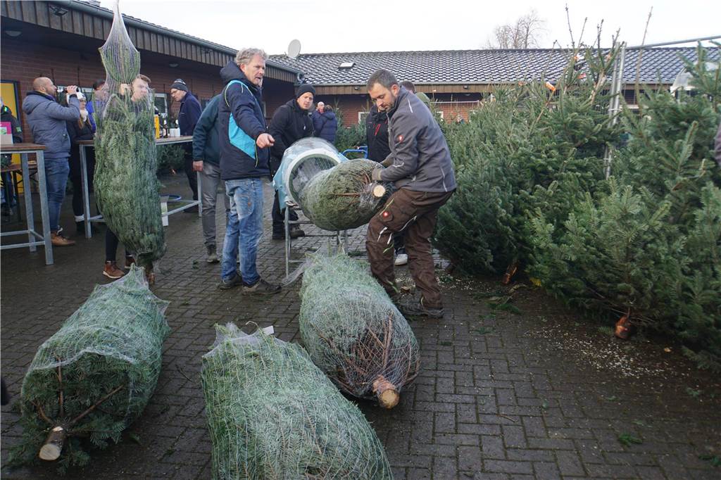 So lief der Weihnachtsbaumverkauf beim SV Herbern