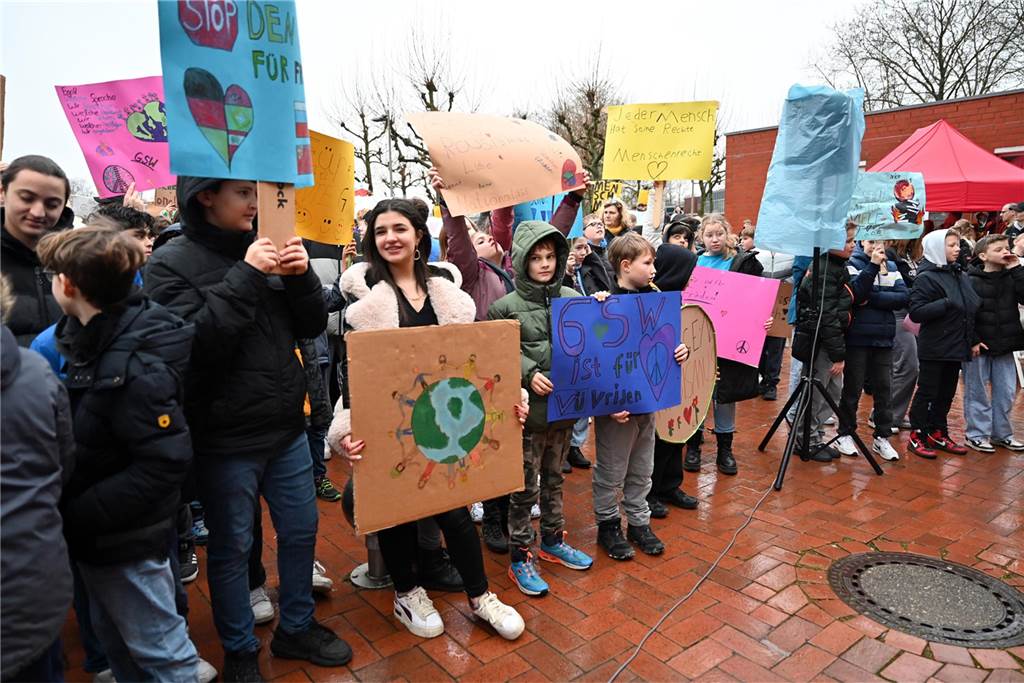 Gesamtschüler setzten deutliches Zeichen für Demokratie und Vielfalt
