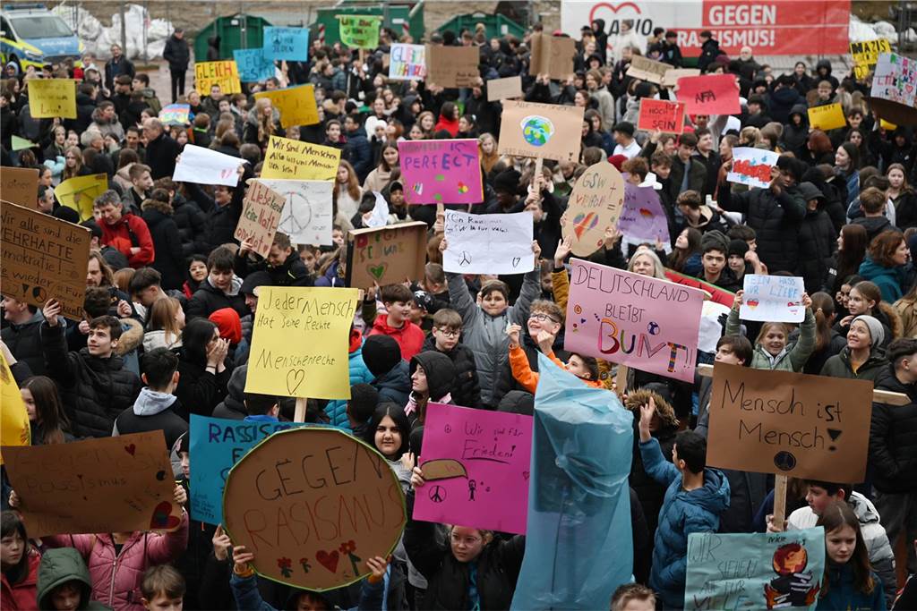 Gesamtschüler setzten deutliches Zeichen für Demokratie und Vielfalt