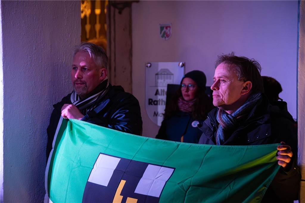 5000 Dorstener demonstrieren für die Demokratie: Viele Fotos von der Kundgebung auf dem Marktplatz