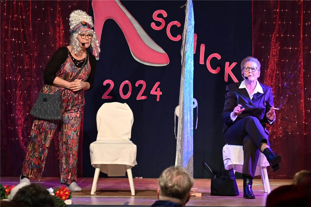 Theatergruppe St. Nikolaus feierte ausgelassen Frauenkarneval