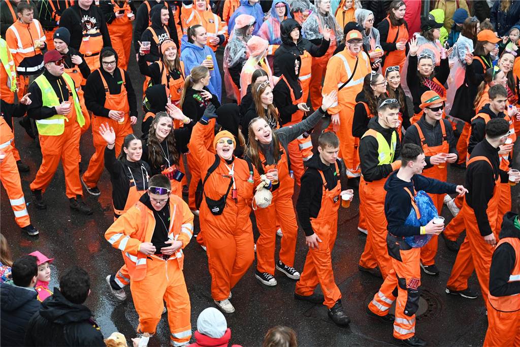 Helau und Kamelle: Raesfelder Rosenmontagszug