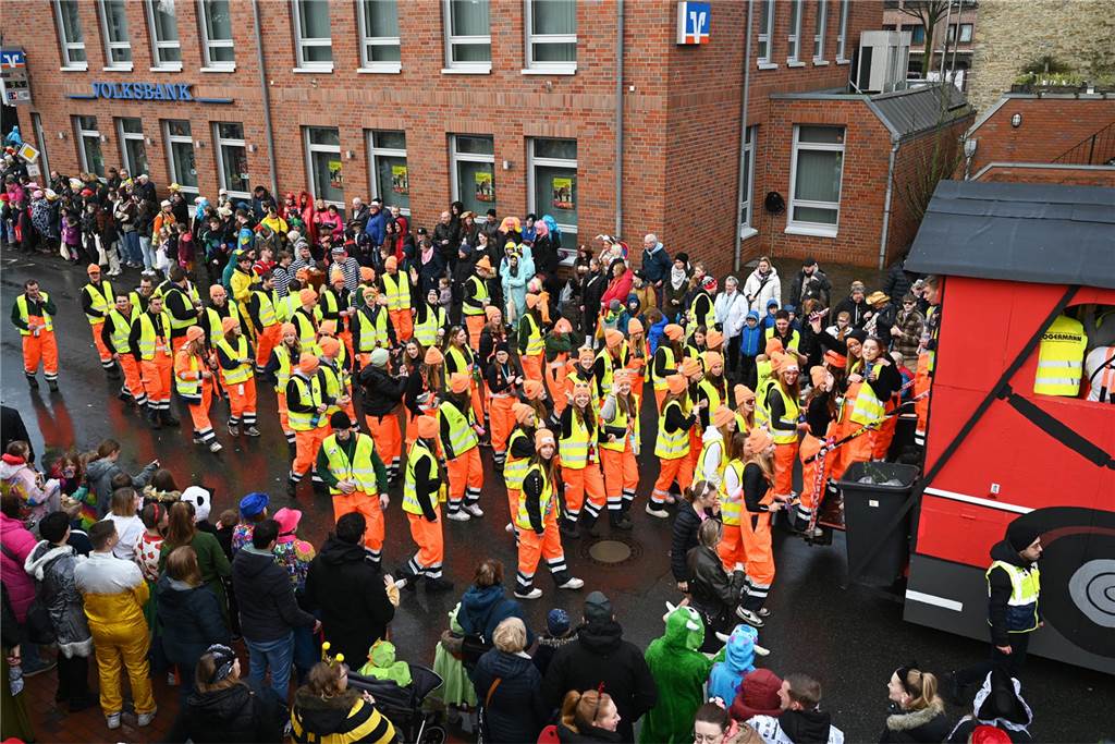 Helau und Kamelle: Raesfelder Rosenmontagszug