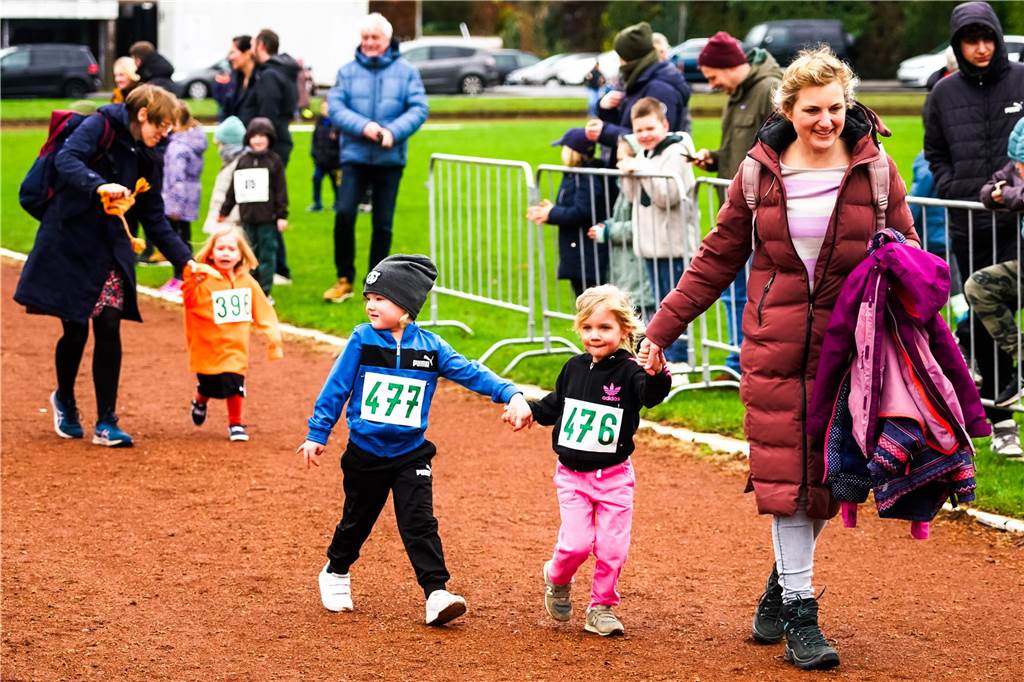 Das war der Vredener Volkslauf 2024: Viele Fotos von der Strecke