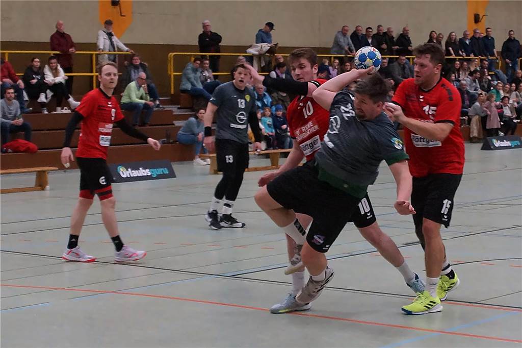 Viele Handball-Fotos vom Wochenende: SGH Unna Massen auf Kurs Wiederaufstieg, KSV vor Ligaerhalt