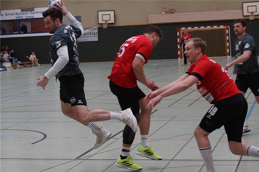 Viele Handball-Fotos vom Wochenende: SGH Unna Massen auf Kurs Wiederaufstieg, KSV vor Ligaerhalt
