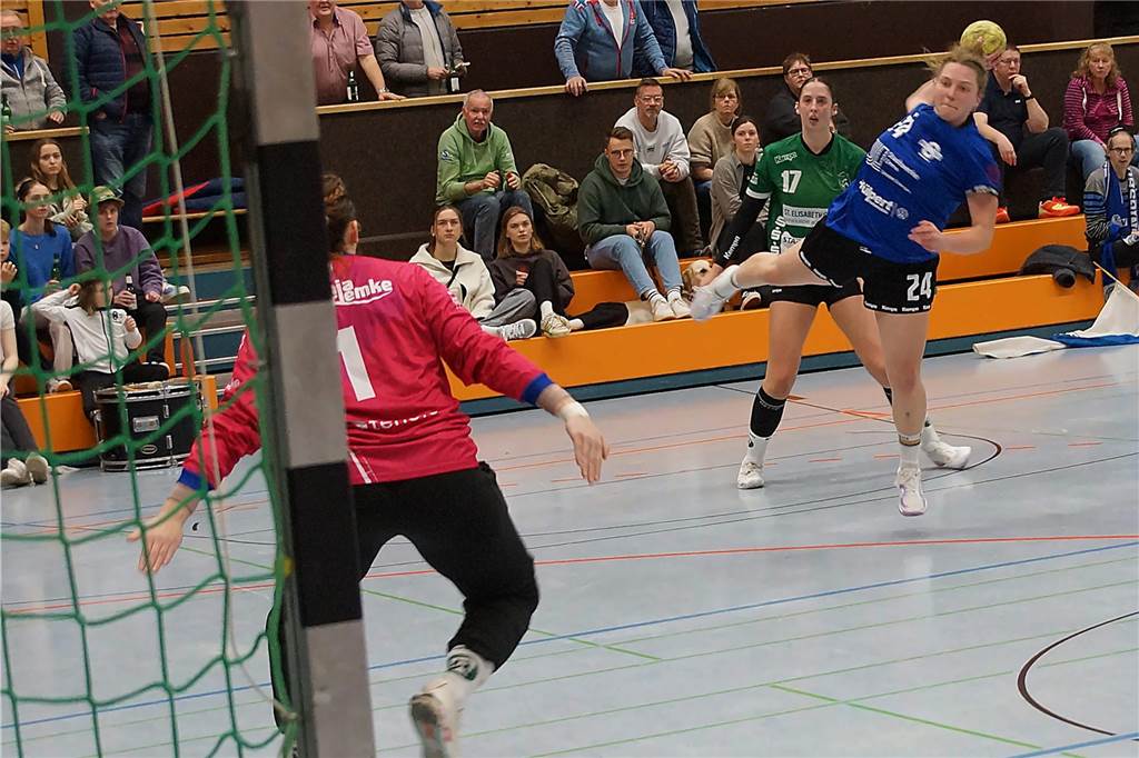 Viele Handball-Fotos vom Wochenende: SGH Unna Massen auf Kurs Wiederaufstieg, KSV vor Ligaerhalt