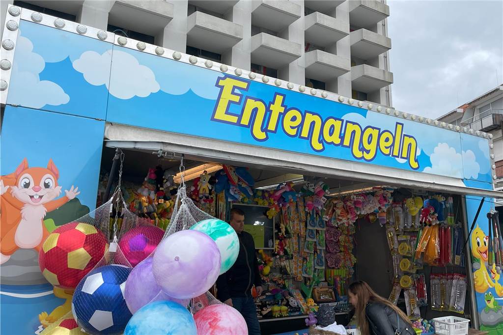 Viele Fotos vom Ostermarkt: Über 8000 Sonntagsbummler am verkaufsoffenen Ostermarkt-Sonntag