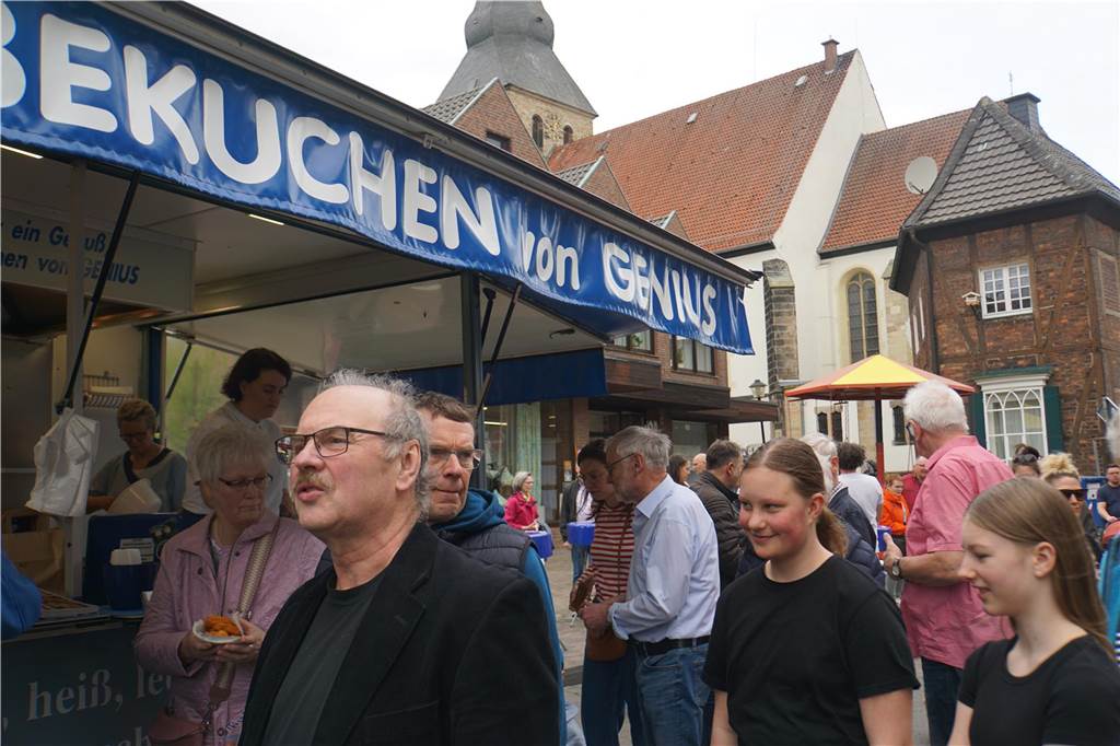 Frühlingsfest Herbern 2024: Volle Straßen bei bestem Wetter