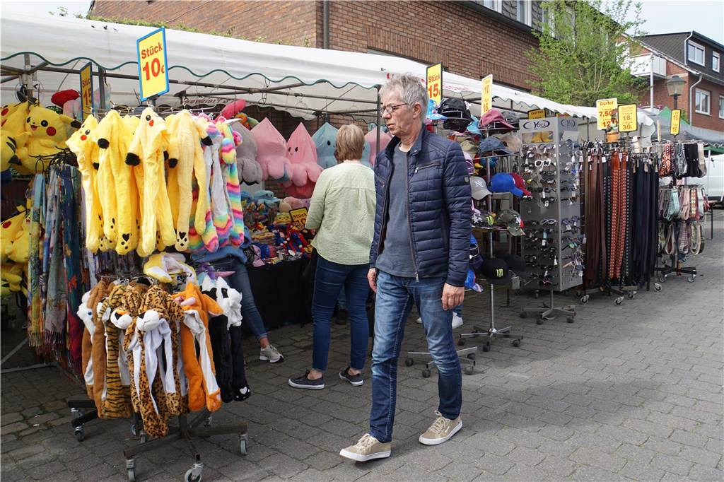 Frühlingsfest Herbern 2024: Volle Straßen bei bestem Wetter